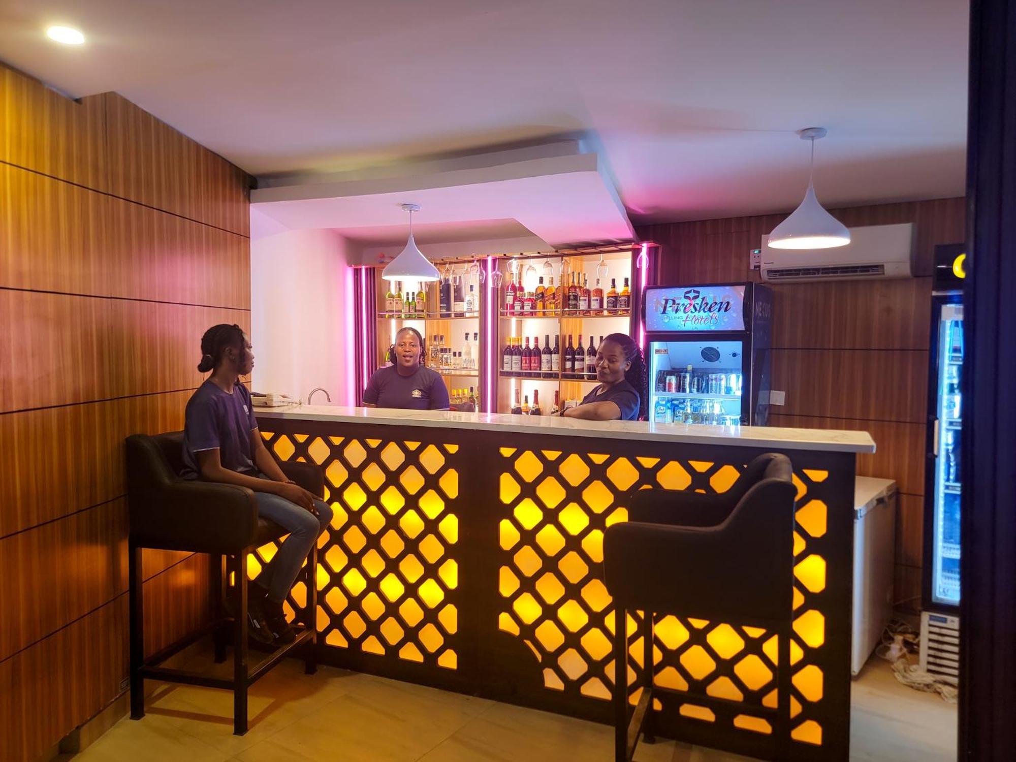 Presken Hotels Alade Avenue イケジャ エクステリア 写真