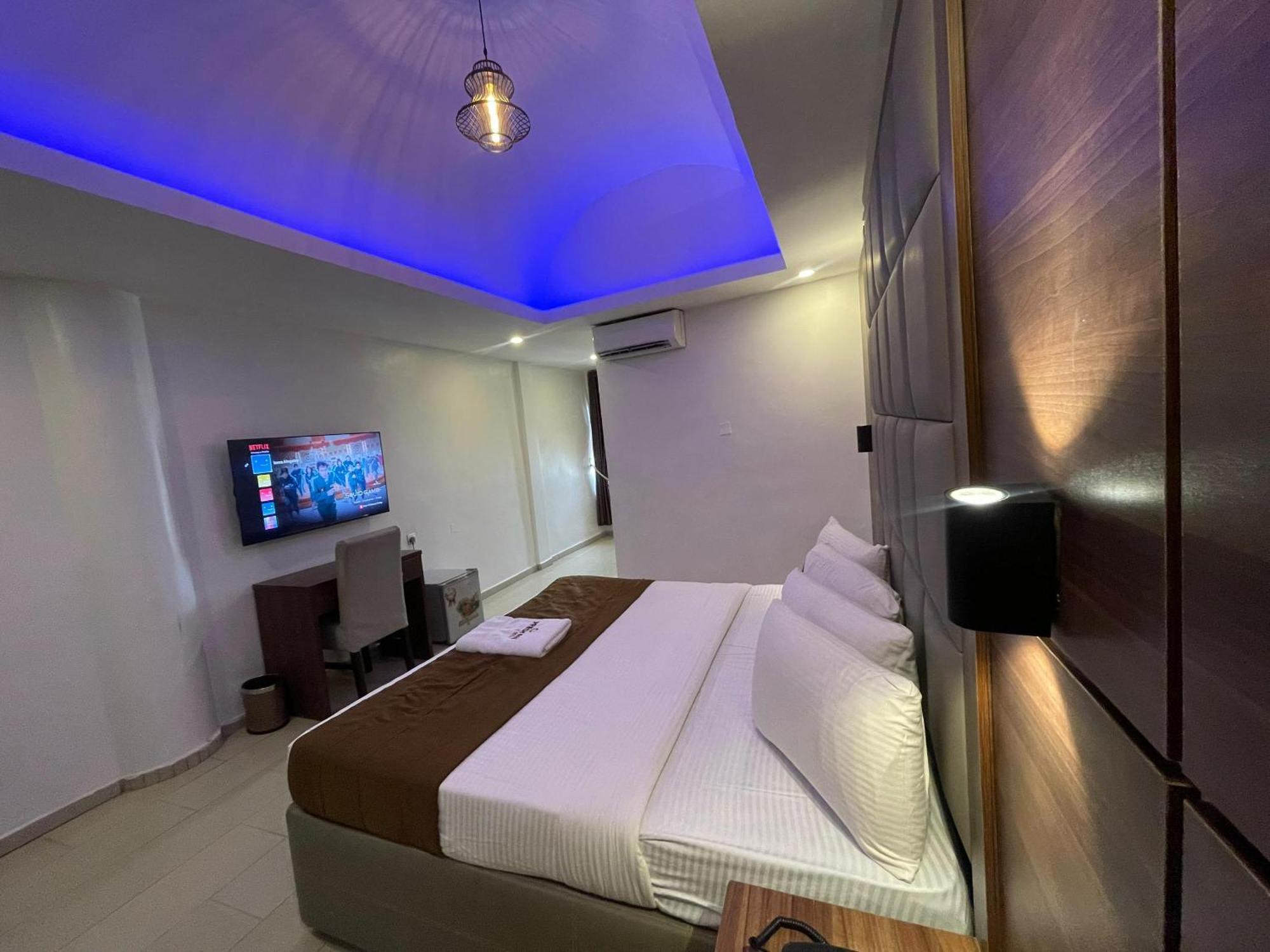 Presken Hotels Alade Avenue イケジャ エクステリア 写真